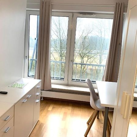 Beautiful Premium Apartment, Near University , Wifi , Free Parking 雷根斯堡 外观 照片